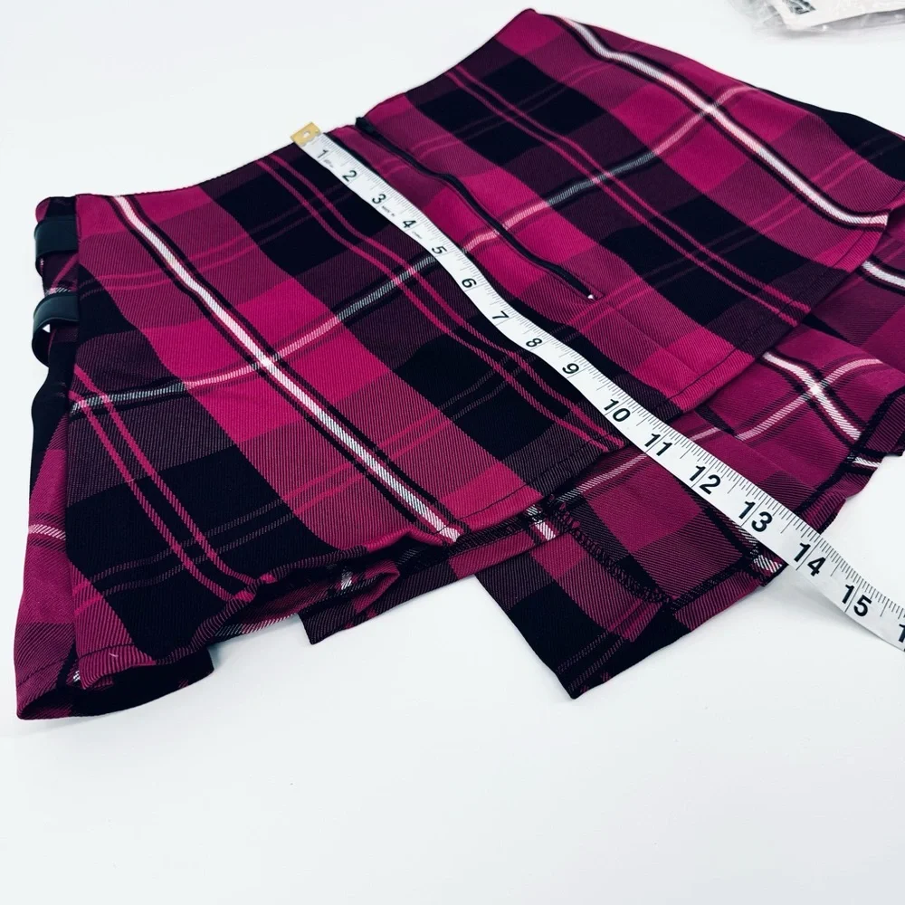 NWT 2 Pc. ‘90s Rock Star Pleated Mini Skirt and Halter Top Costume